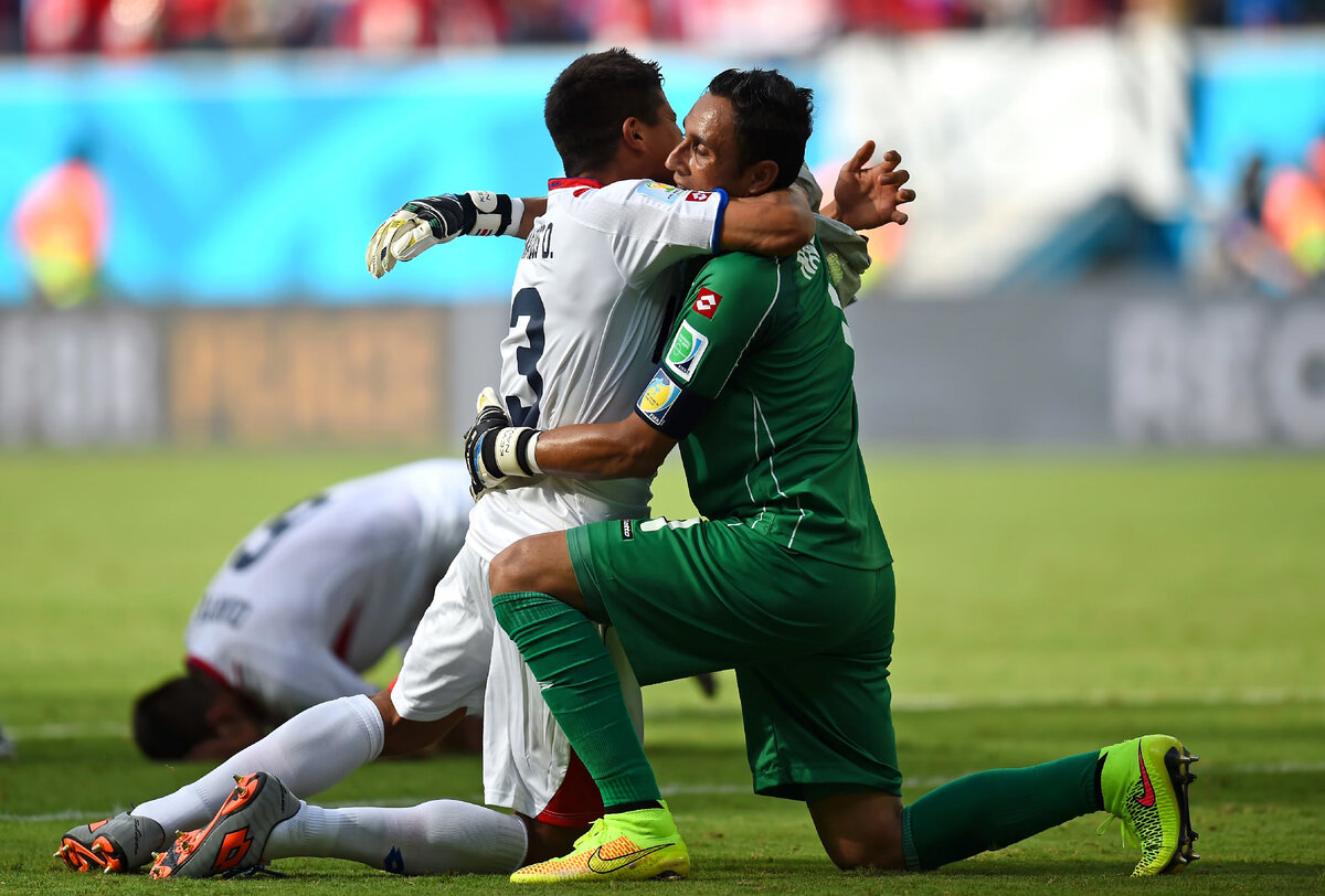 Италия - Коста-Рика - 0:1. Эмоции главной звезды костариканцев вратаря Кейлора Наваса.