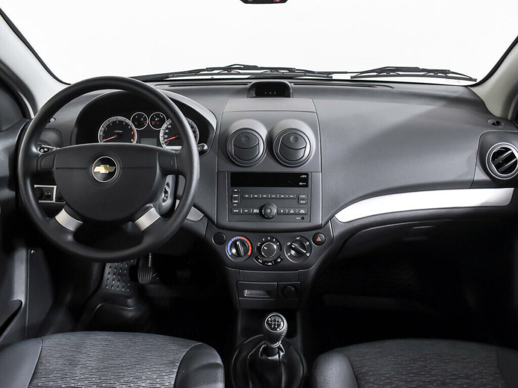    В Россию вернулась «Нексия»: цена до миллиона рублей