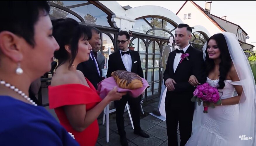 Порно видео свадьба невеста изменяет своему мужу