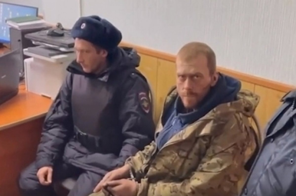    Стрелявший в Новошахтинске объяснил, почему напал на полицейских