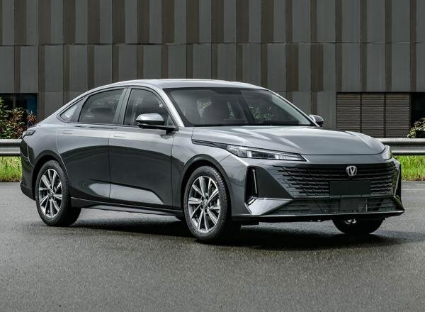     Changan Lamore. Фото Changan