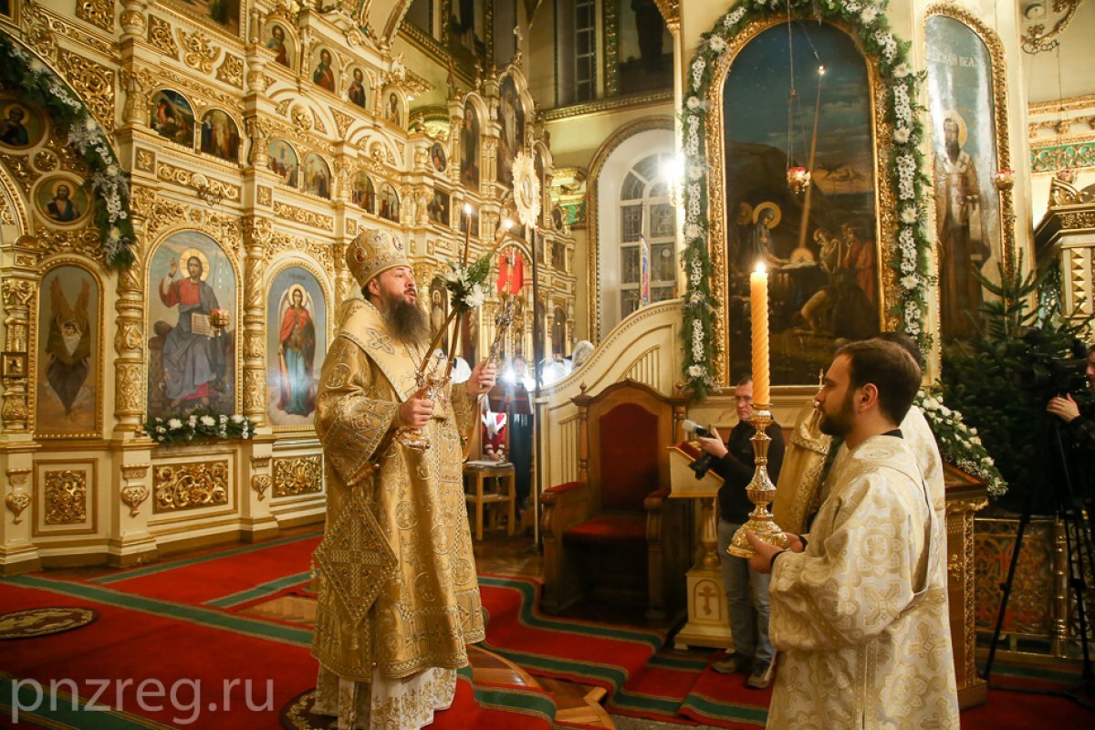    Жители Пензенской области могут встретить новый год в храмах