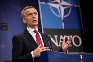    Фото: Йенс Столтенберг, yenicaggazetesi.com.tr Андрей Пунегов