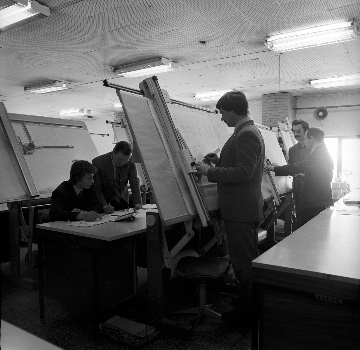 Кто есть кто на фотографиях. Сотрудники управления главного ...