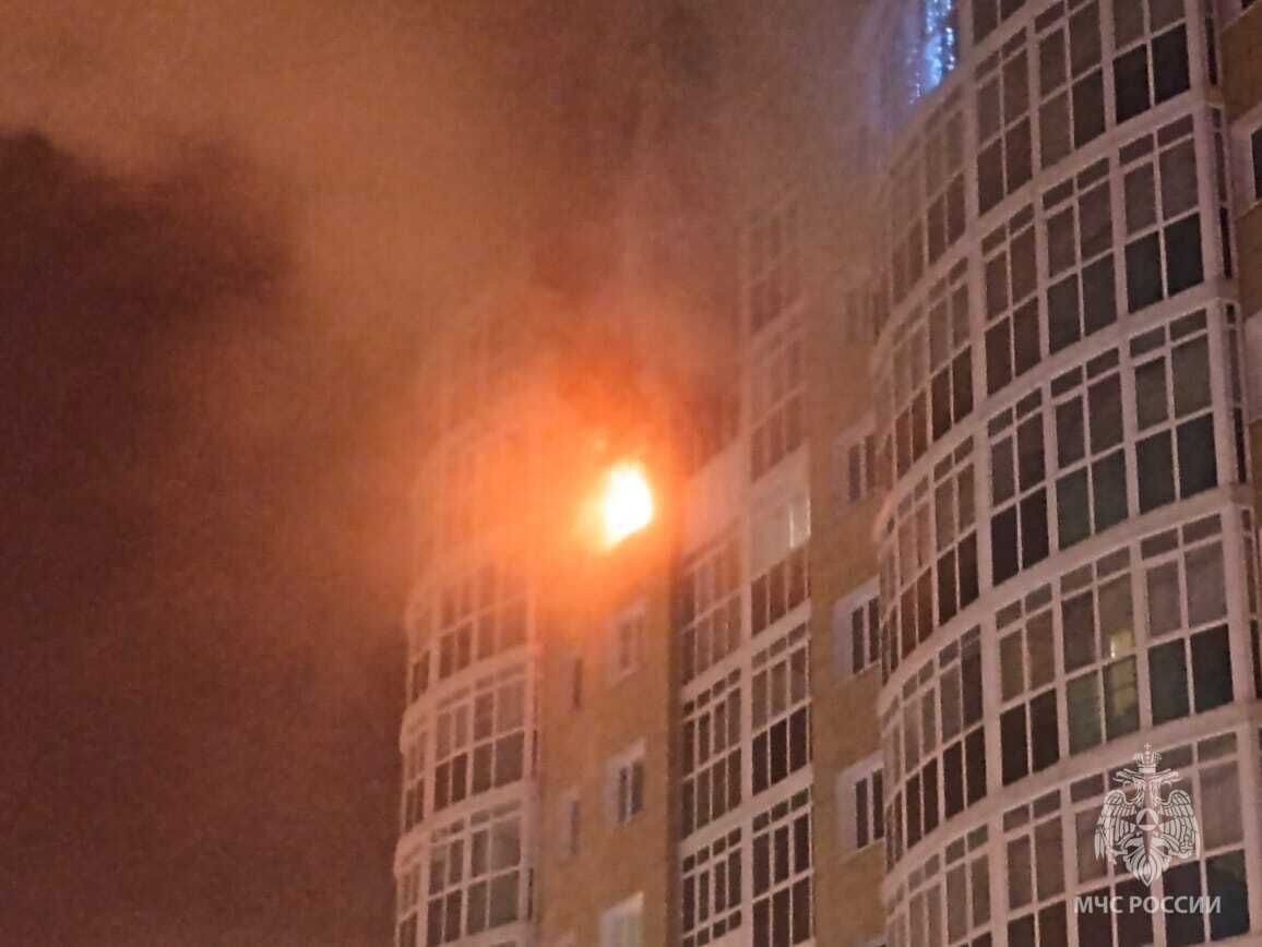    После гибели мужчины и его 2-летнего сына на пожаре в Нефтеюганске возбуждено уголовное дело