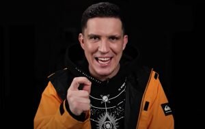    Фото:Скрин шоу «Сталкеры» на YouTube, канал Димы Масленникова Дарья Рубайло