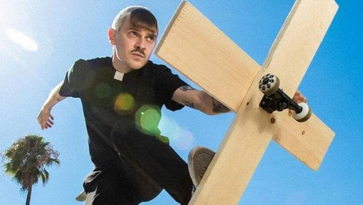 скриншот с ютуба