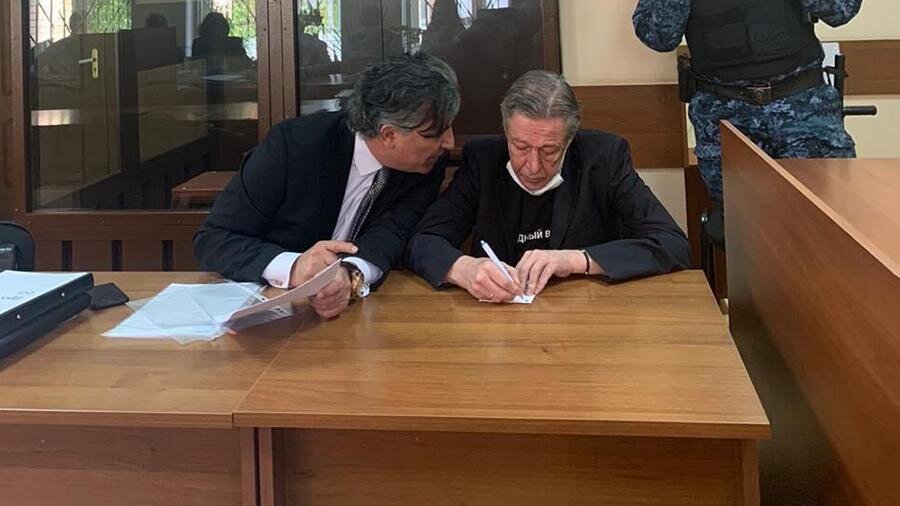 В Пресненском суде.