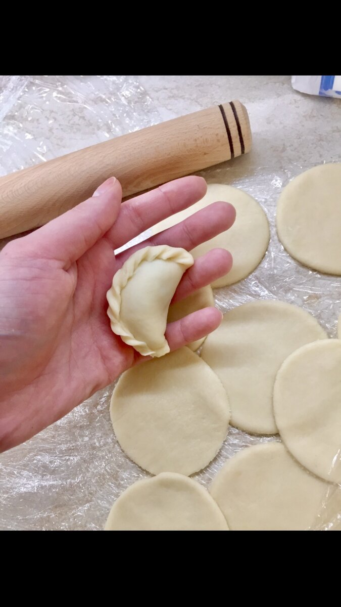 Лепим вареники