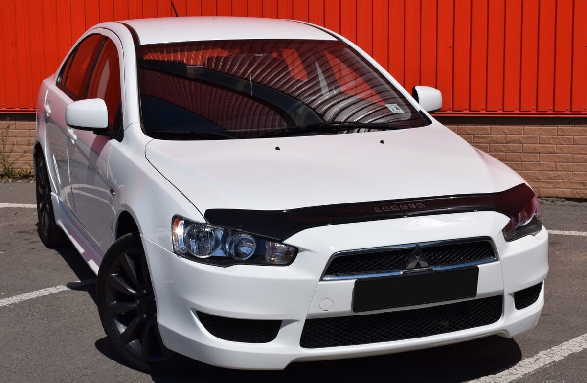 Mitsubuishi Lancer X листай вправо ----->>>>