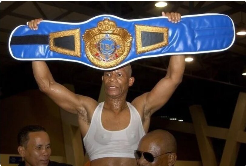 Девушка, которая бъет мужчин - боксеров: самая сильная женщина боец - Ана Паскаль