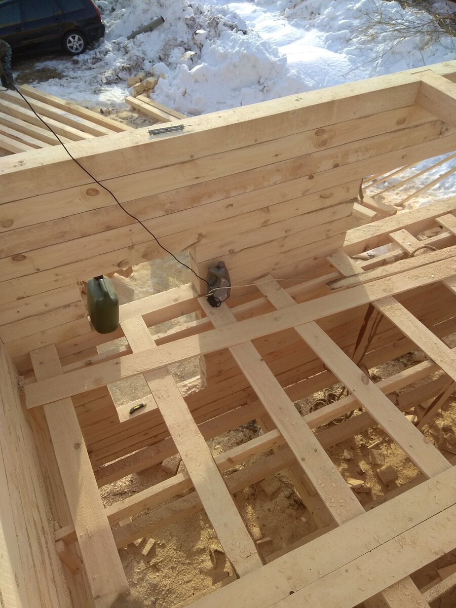 дом из бруса строительство зимой