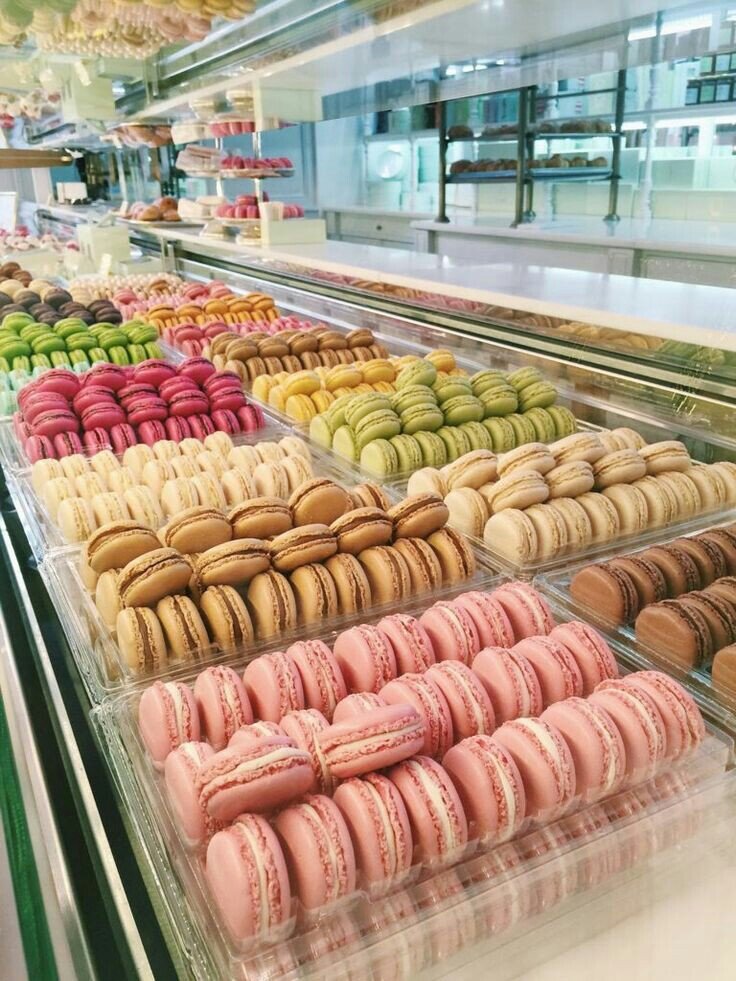 MACARONS