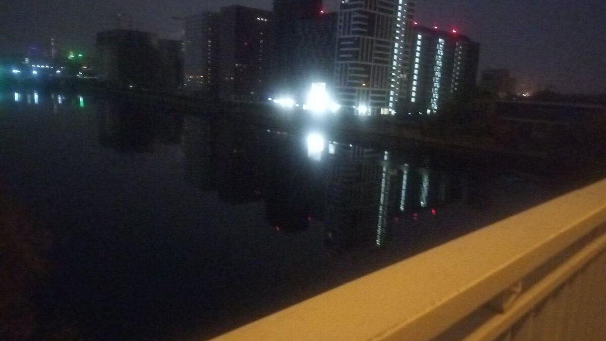 Шелепихинский Мост через р. Москву. Примерно 6:15 утра. 