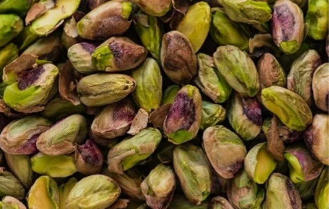 Американские ученые определили вид продукта, который помогает избавиться от лишнего жира в организме человека и снизить кровяное давление. Об этом сообщает портал KAZ.NUR.KZ со ссылкой на tvzvezda.ru.