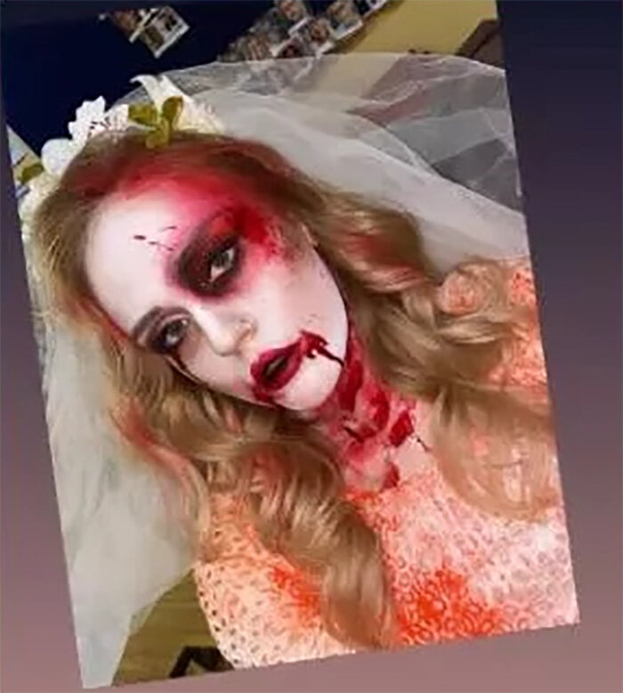 Милена Безбородова в гриме