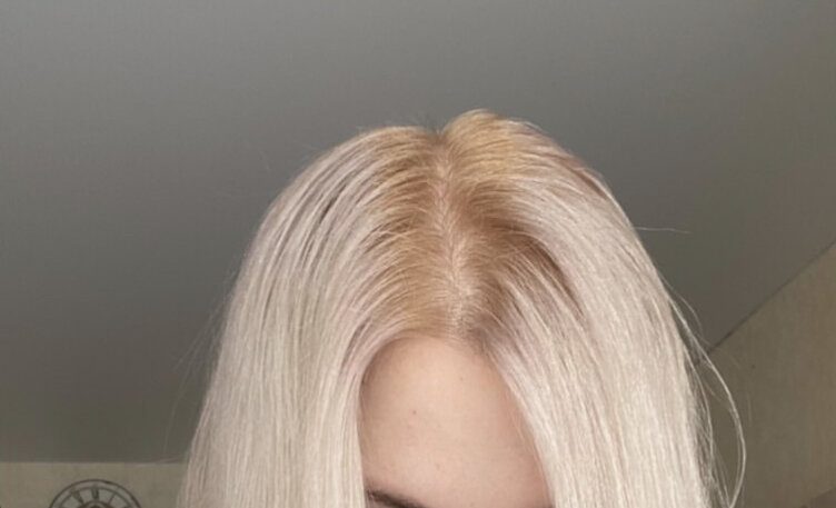 Ранее я начала разбор всех оттенков блонд из палитры профессиональных красителей igora royal (Германия). В статье : Как выбрать свой оттенок блонда из палитры Igora Royal ?