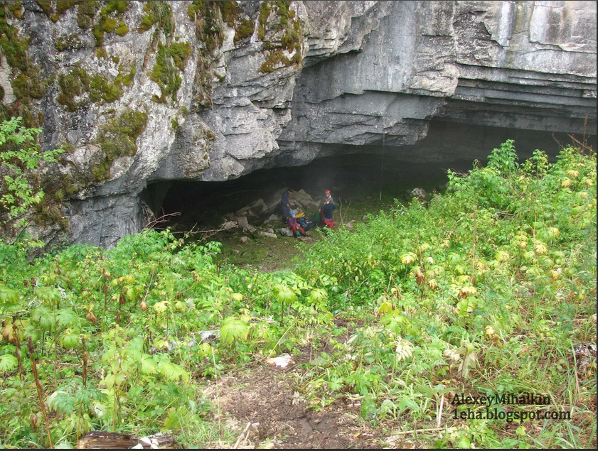 Вход в пещеру