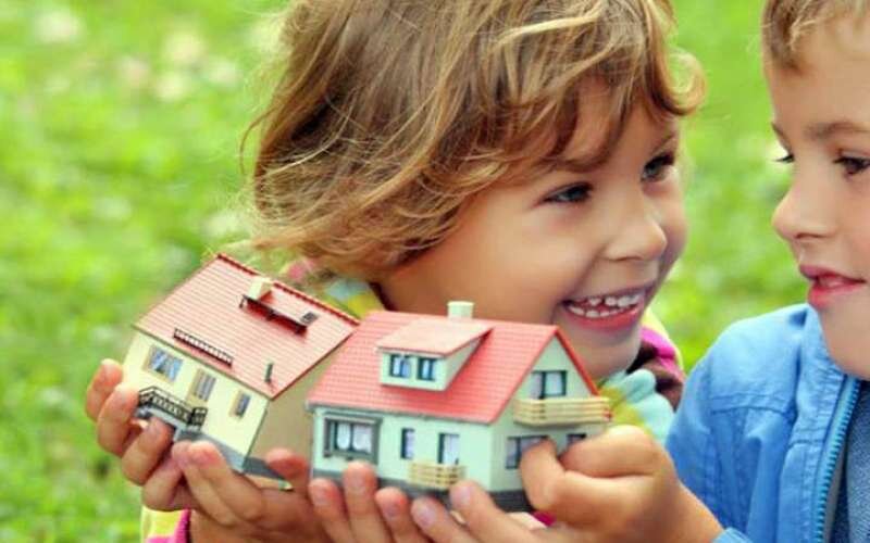 Ипотека многодетным. Маткапитал жилье. Квартира собственность ребенку. Несовершеннолетние дети. Семья ипотека.