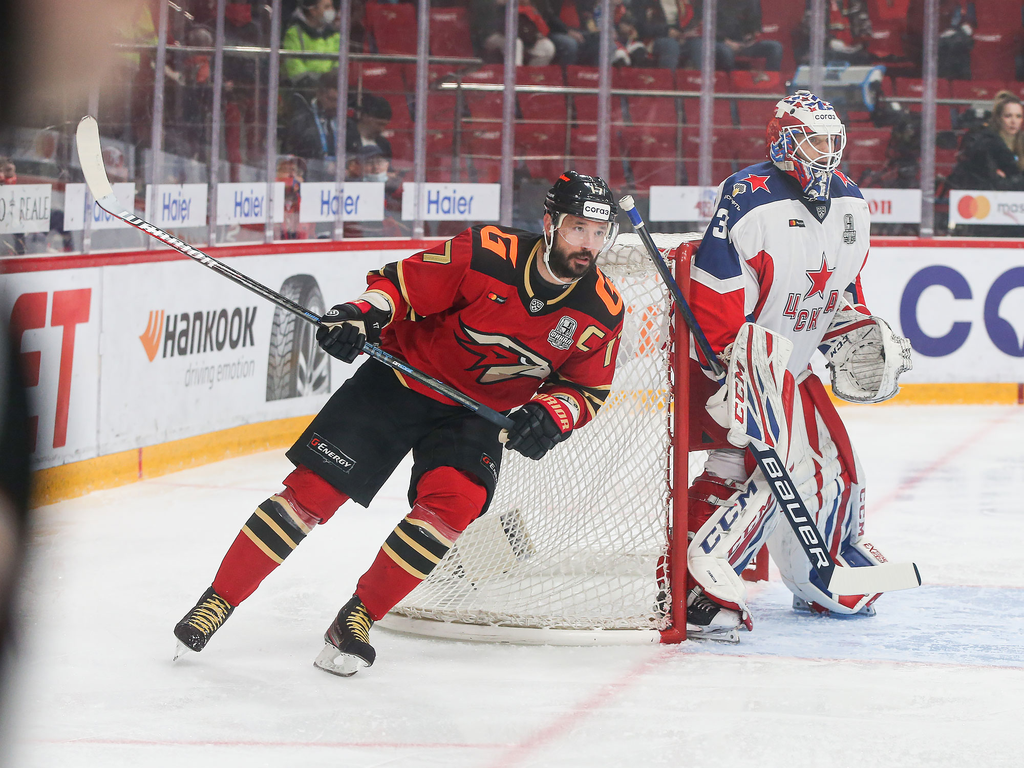 Соперники были достойны друг друга в этой встрече. Эта игра была просто интереснейшей.   фото: картинки яндекса. 