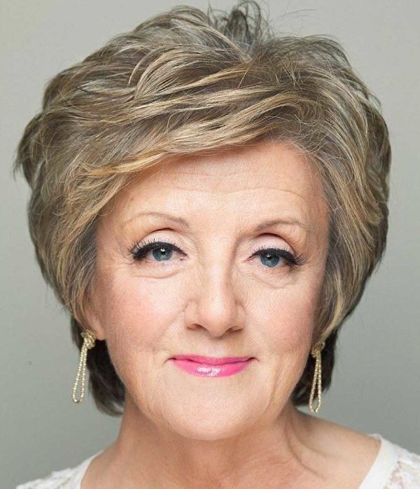 Макияж с цикламеновой помадой