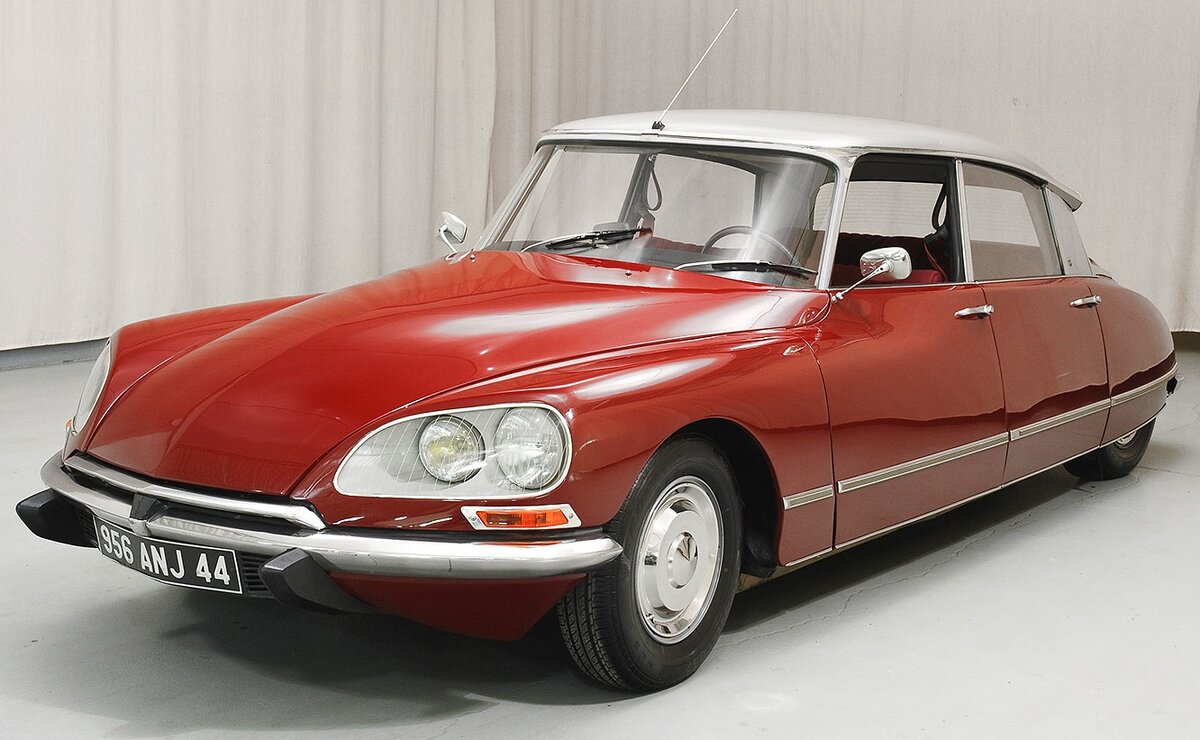 Citroen DS: Легенда Франции и просто красивый невероятно технологичный авто  своего времени. | Нетипично обо всем | Дзен