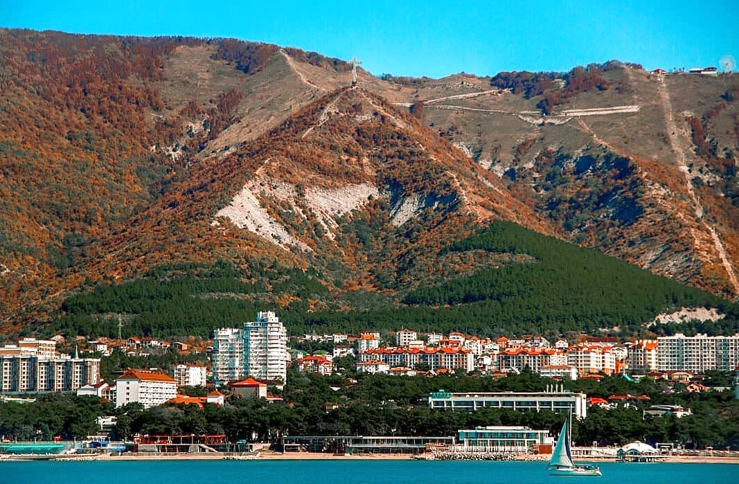 Панорама осеннего Геленджика