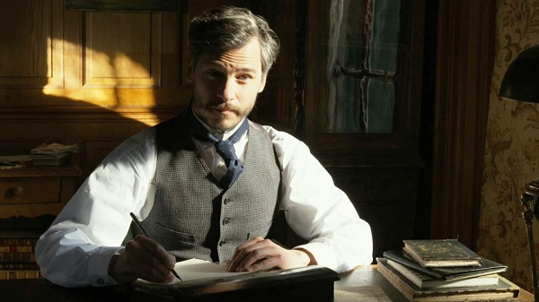 Кадр из фильма Anton Tchékhov 1890. Режиссер: Рене Фере. Оператор: Лукас Бернард. Производство: Centre National de la Cinématographie (CNC), Les Films Alyne, Pôle Cinéma de la Région Limousin. Показ в России: Кинологистика, CD LAND