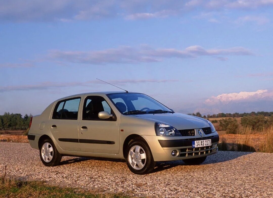 Renault Symbol - выглядит презентабельно