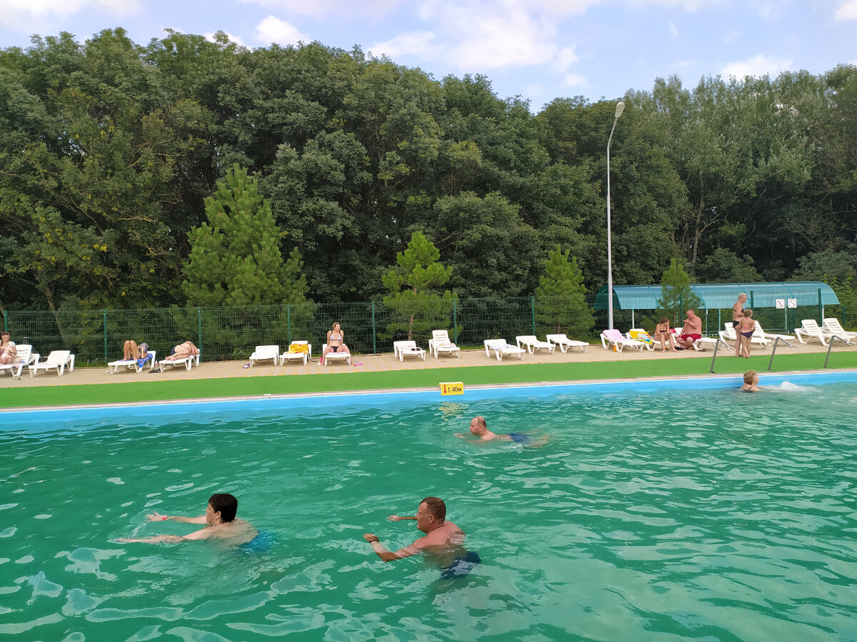 Беловский термальный комплекс Ставропольский край. Ставропольский край село Казьминское термальные источники. Бассейн Локомотив Новосибирск. Беловский термальный комплекс Ставропольский край на карте.