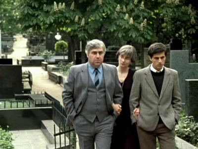 Вот эта семья. Авель, исп. Автандил Махарадзе. Гулико, исп. Ия Нинидзе, и Торнике. исп. Мераб Нинидзе. кстати двоюродный бат Ии. 