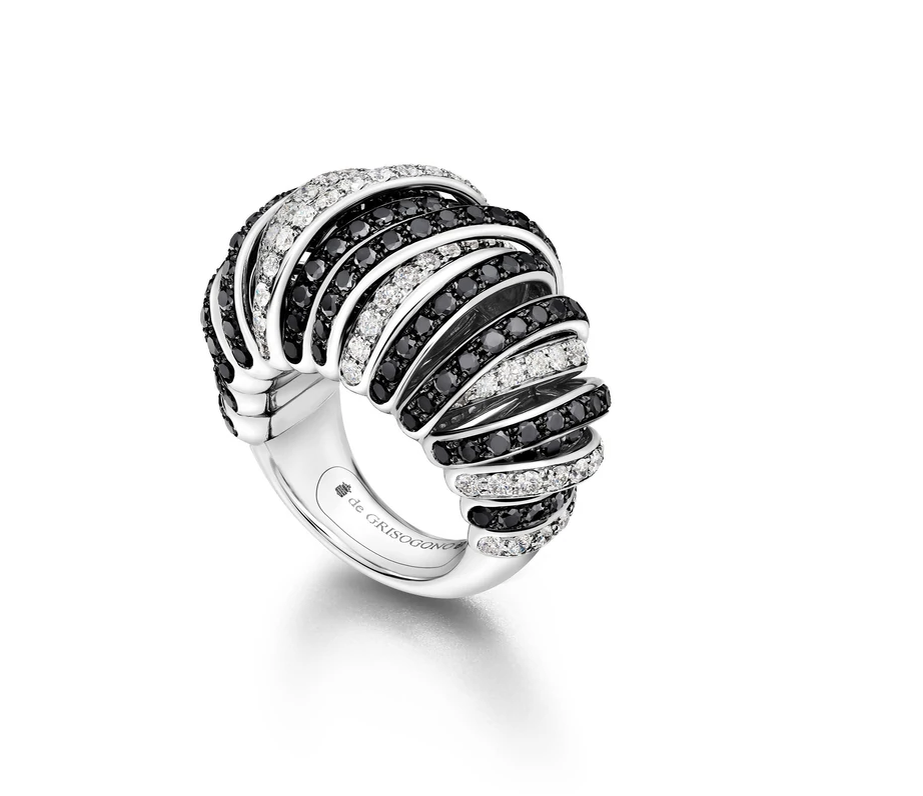 ALLEGRA RING, GREY GOLD €27.200 с белыми и черными бриллиантами