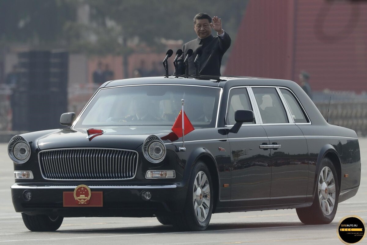 Си Цзиньпин на параде в Пекине