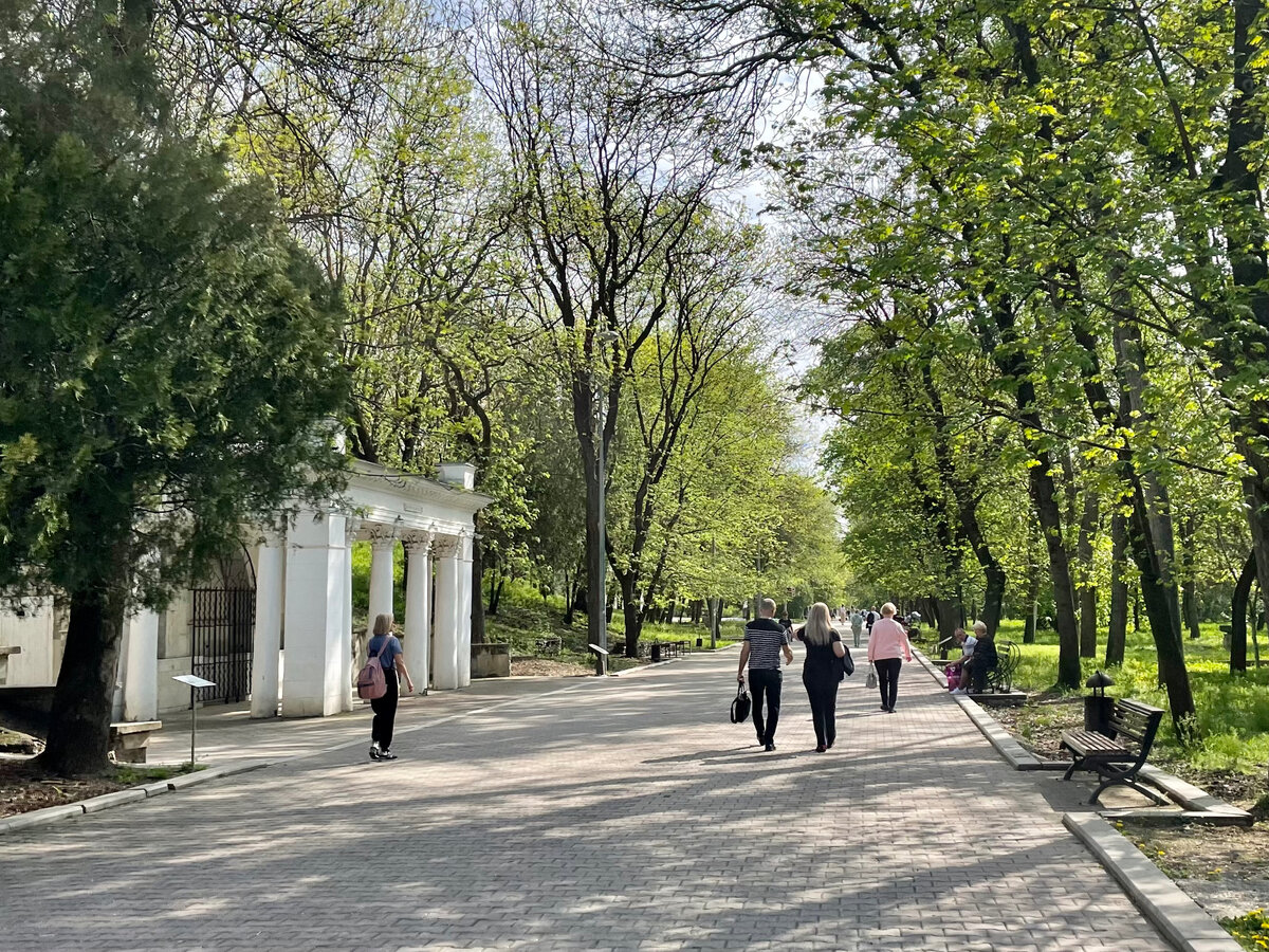 Ессентуки в начале мая. Фото автора