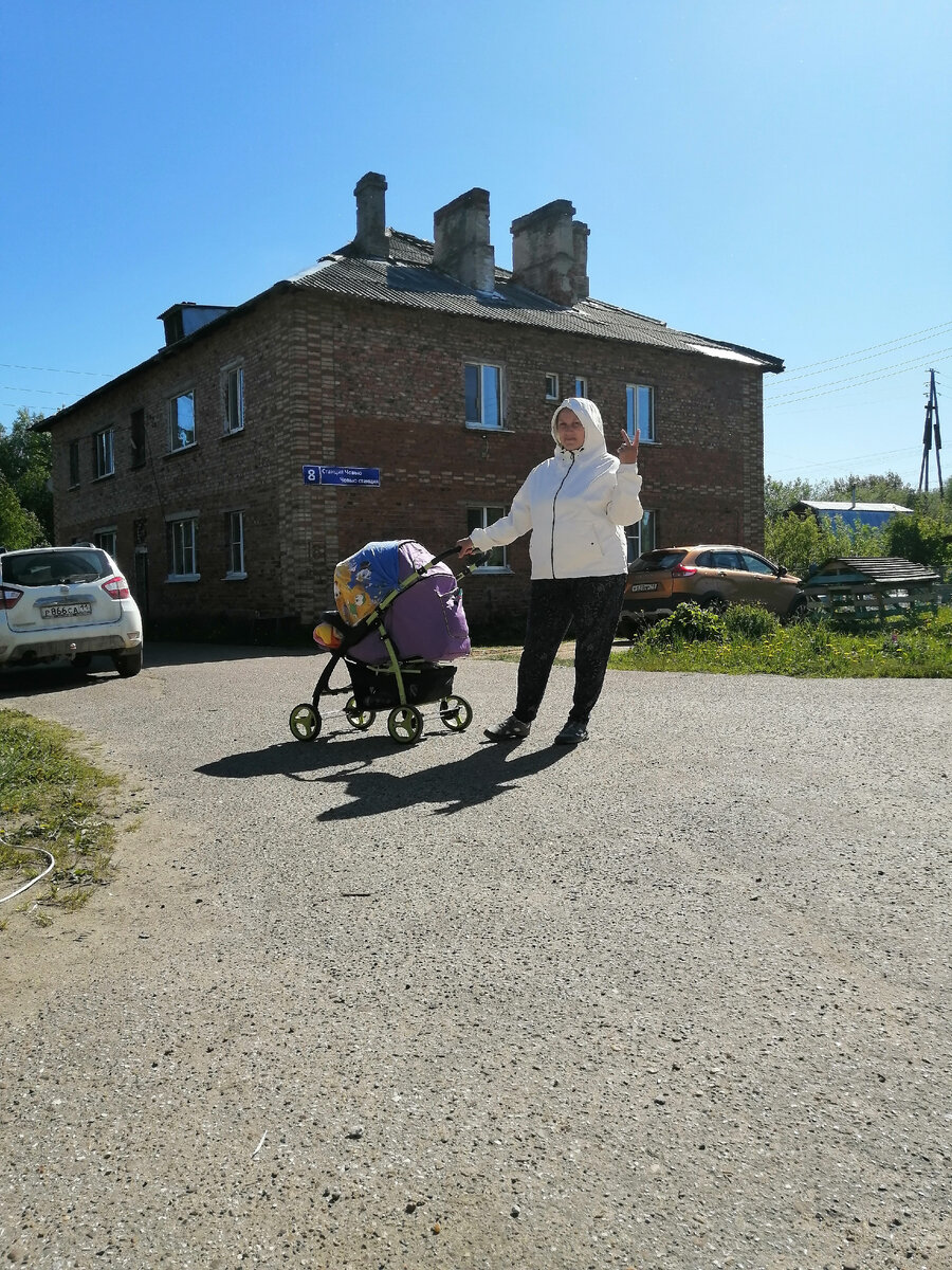 Вот такое суровое лето в Коми, ходим в куртках и иногда в шапках. 16.06.2022.