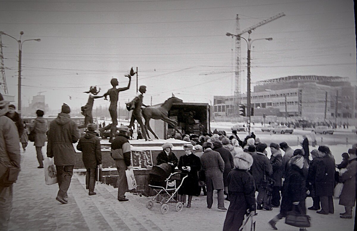 Прогулка по Ленинграду 1987 года. Каким был город в год начала перестройки?  | Путешествия и всего по чуть-чуть | Дзен