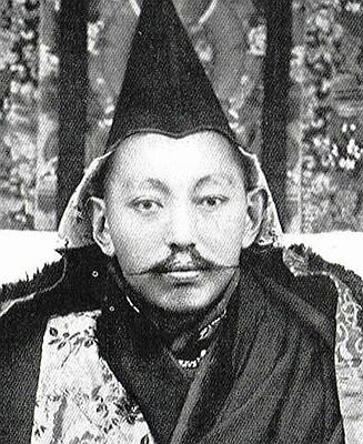 Далай-лама XIII.  Источник: http://www.lhasa.ru/dalajlama/gal/dalajlama05.jpg