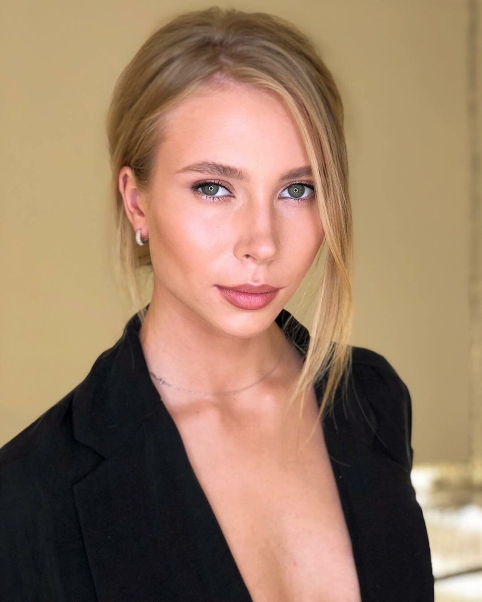 Юлия Коваль 