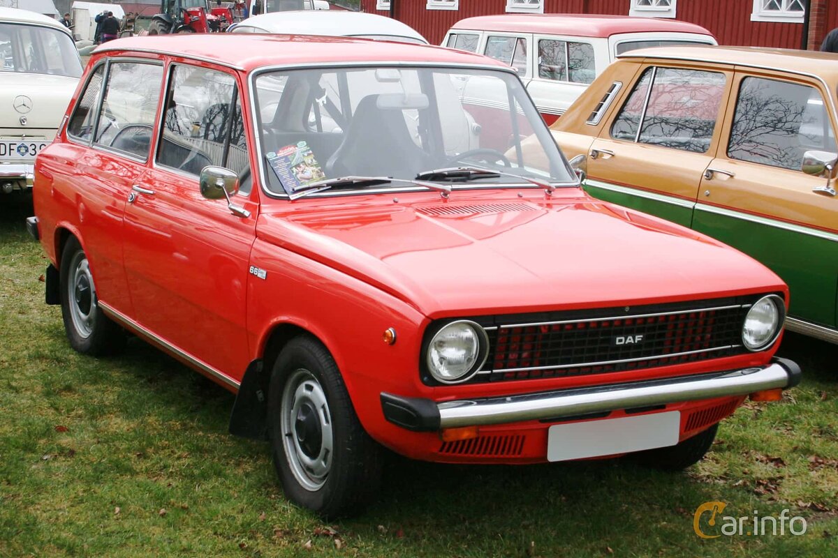 А это DAF 66, на который впервые установили "Клеон-Фонте".