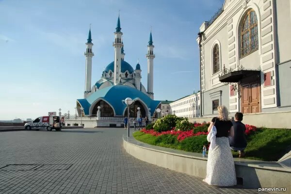 Мечеть Кул-Шариф — главная мечеть Казани и Татарстана, открыта в 2005 году к 1000-летнему юбилею Казани, один из символов города.