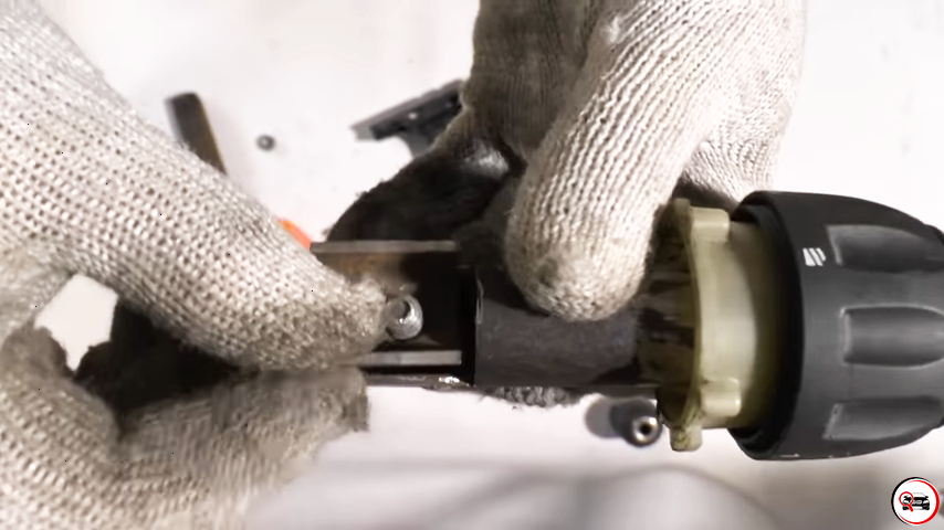 Зажим для сварочного кабеля 