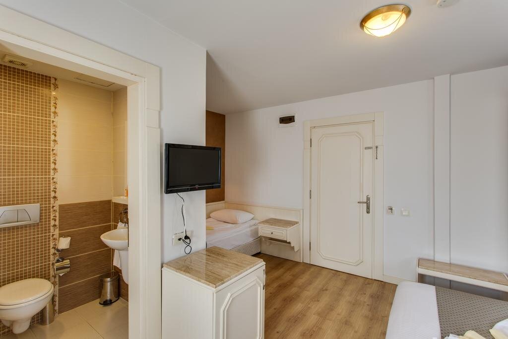 фото https://cf.bstatic.com/images/hotel/max1024x768/543/54355764.jpg