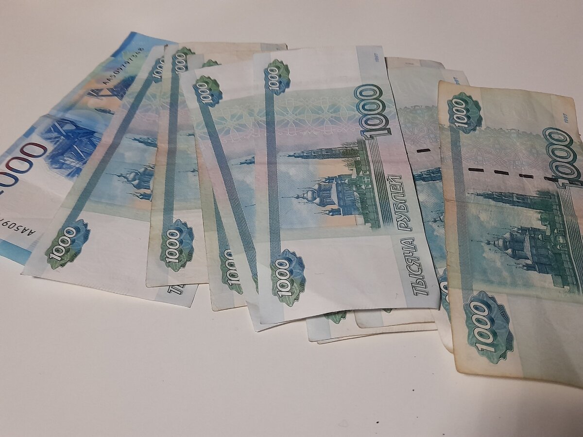 Зарплата за 1 месяц работая по 14 часов в день