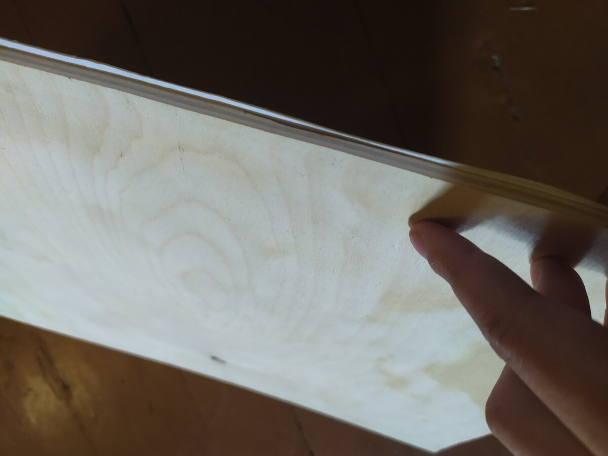 Приклеивание к фанере