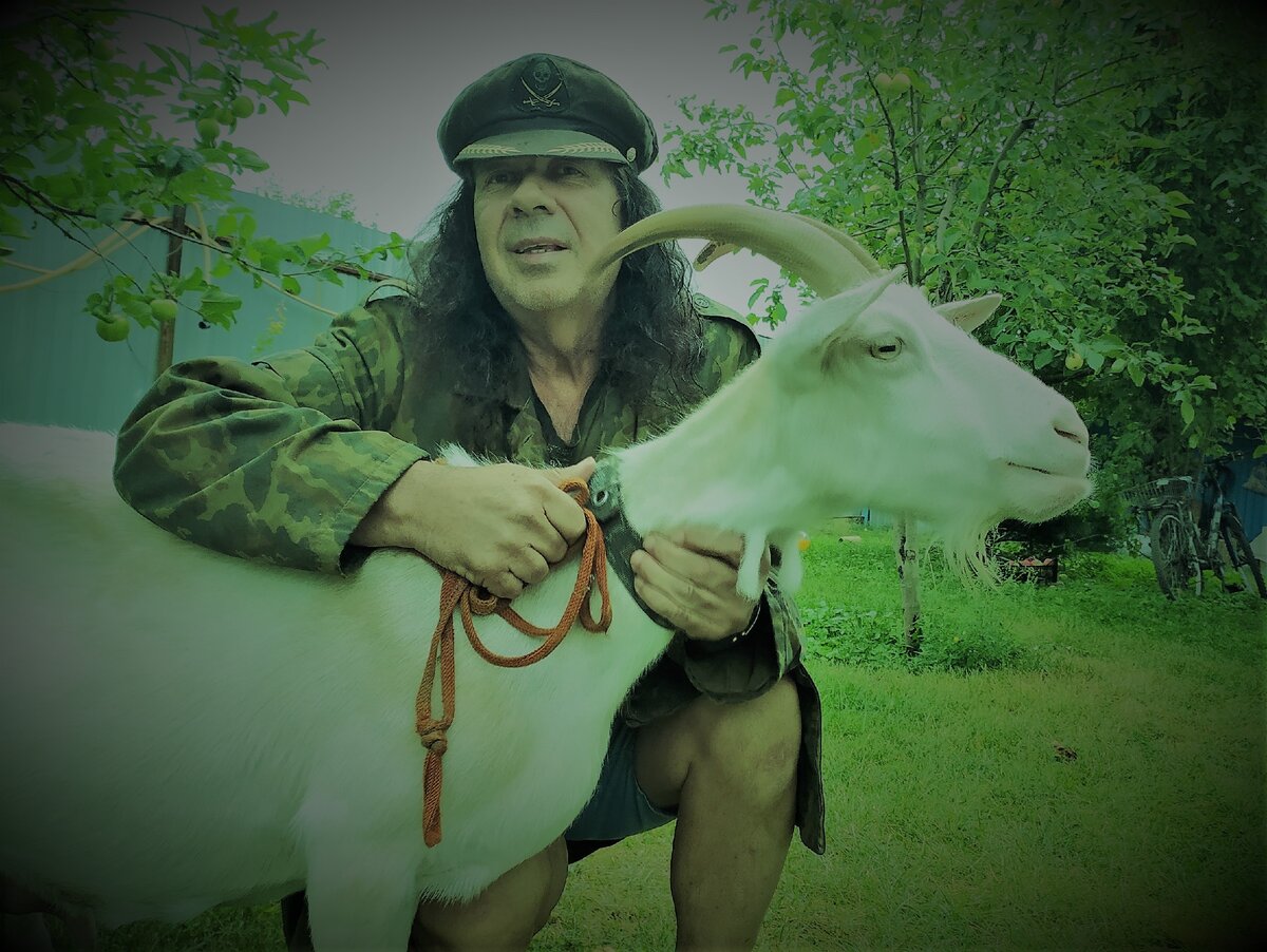 музыкант Александр Кузьмин на реабилитации в самарской деревне