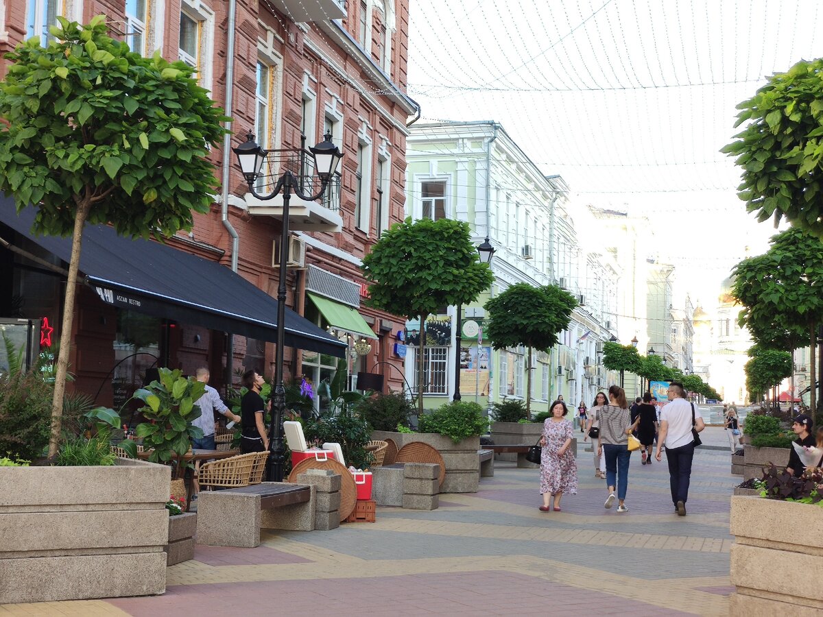Соборный переулок исторический центр города ростова на дону. Соборный переулок исторический центр города ростова на дону. Кирпичная 28. Роддом буштыревой в ростове. Ростов на дону соборный 58.