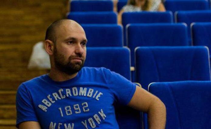 Руслан Хачмамук.