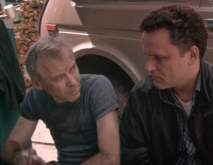 Вот это - друзья. Без лишних слов. А не кучка странных соседей из популярного сериала.