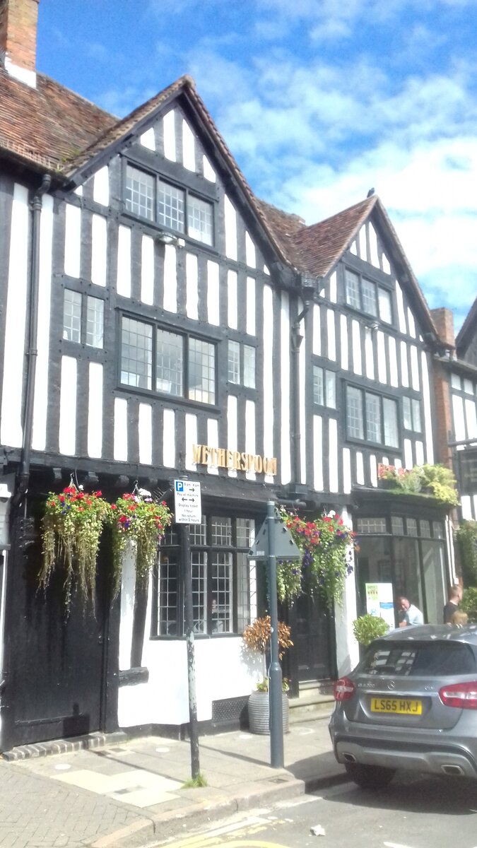 Старинный английский дом