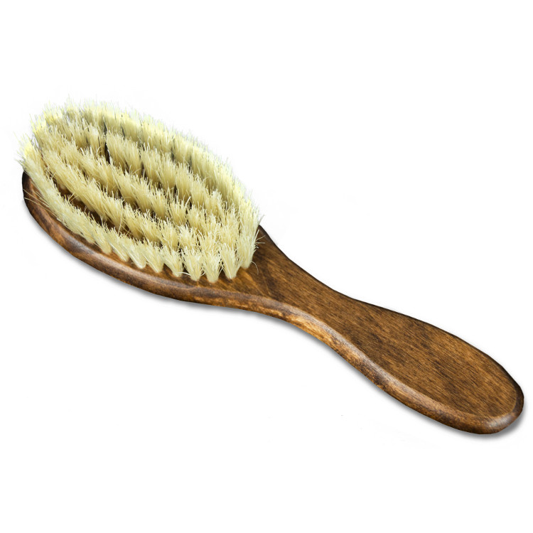 1. Щетка с натуральной щетиной.